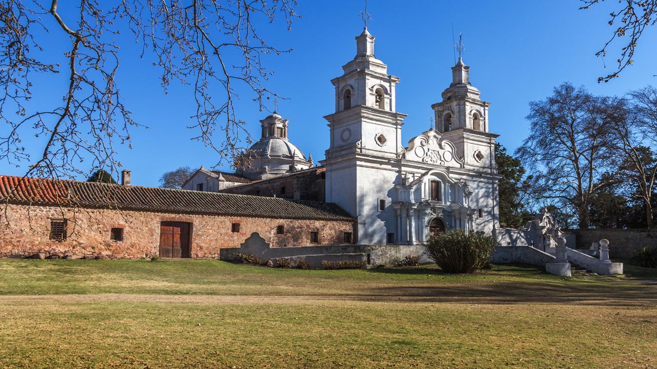 Jesuíta Permanece No Norte De Córdobés (3)